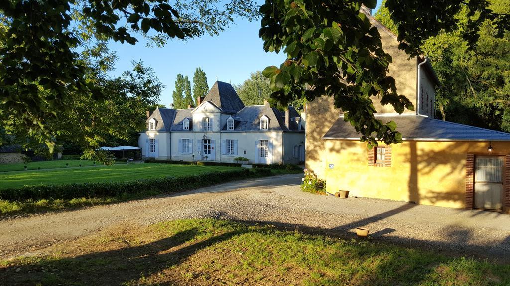 Domaine De Chatenay - Le Mans Saint Saturnin Bagian luar foto